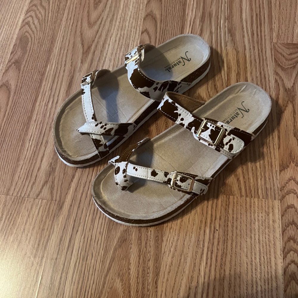 Natural Reflections Cow Print Sandles